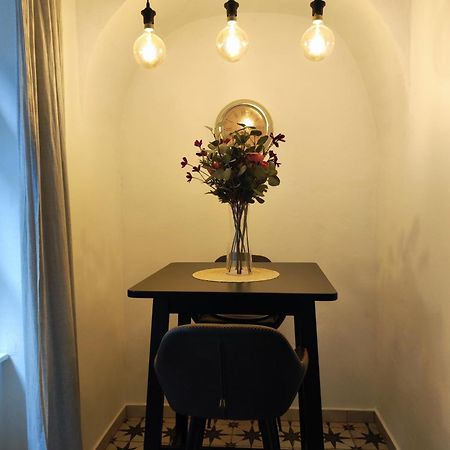 Studio Apartment Frano Zagreb Exteriör bild