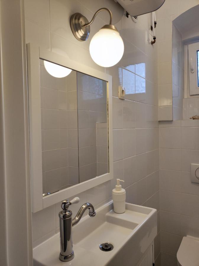 Studio Apartment Frano Zagreb Exteriör bild