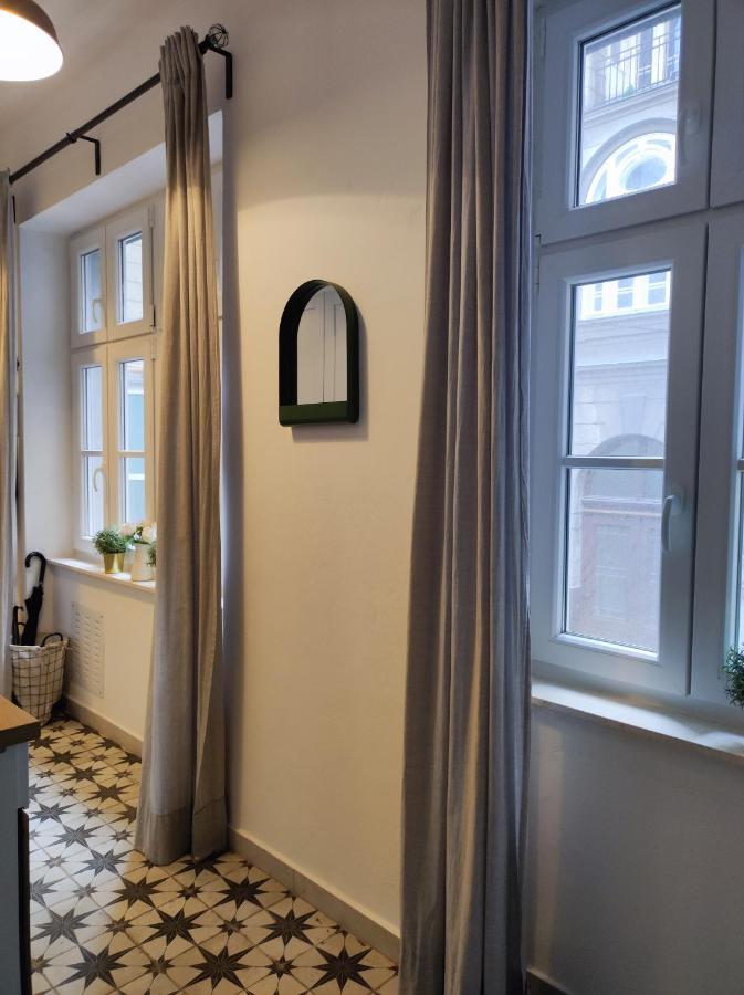 Studio Apartment Frano Zagreb Exteriör bild