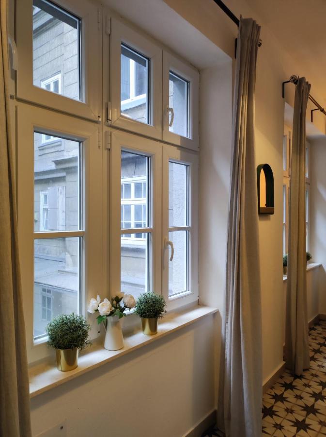 Studio Apartment Frano Zagreb Exteriör bild